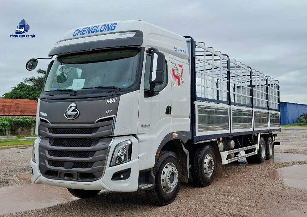 XE TẢI 4 CHÂN CHENGLONG H7 400HP THÙNG MUI BẠT 9.7M